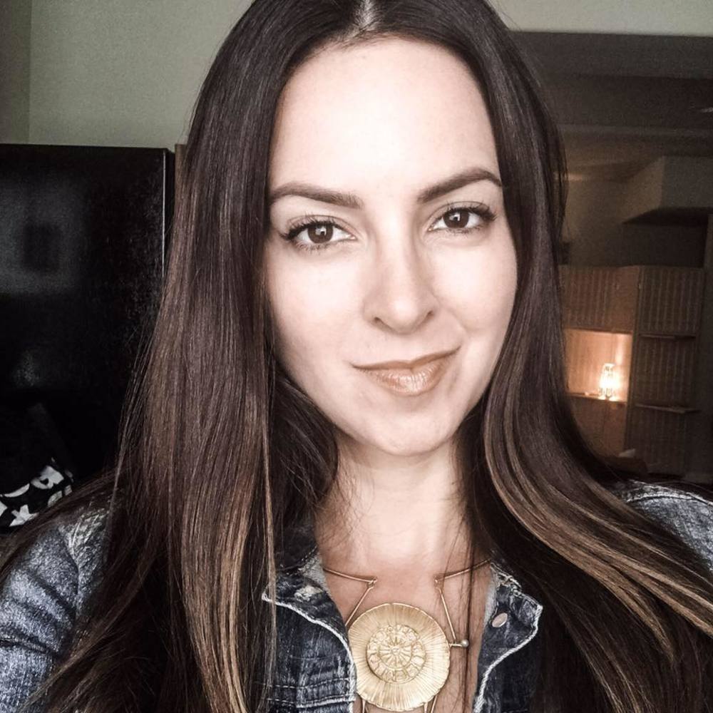 Meet your Posher, Andrea